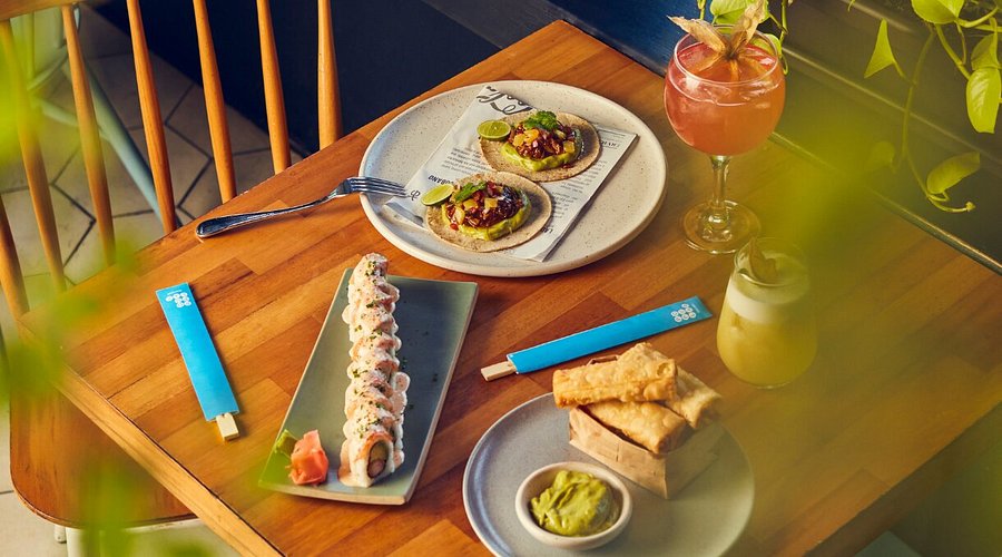 Popular de Aquí y de Allá